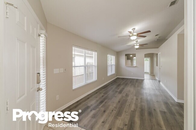 Building Photo - 28651 Seashell Ct