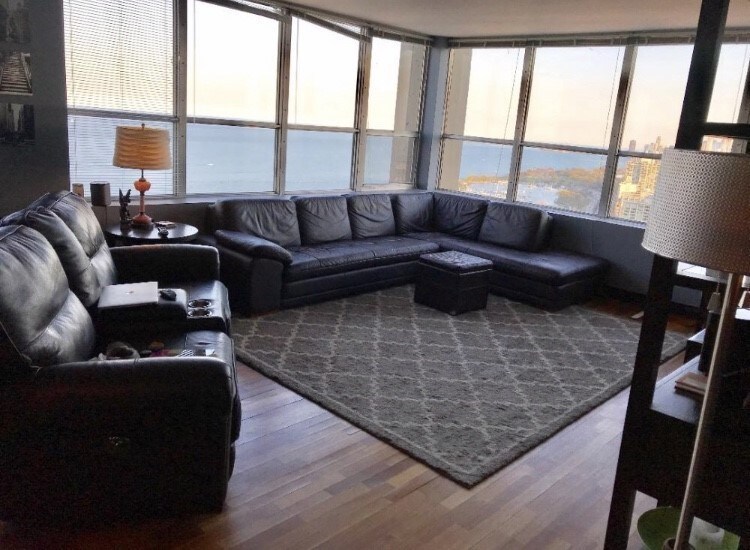 Foto principal - 129 S Oakley Blvd