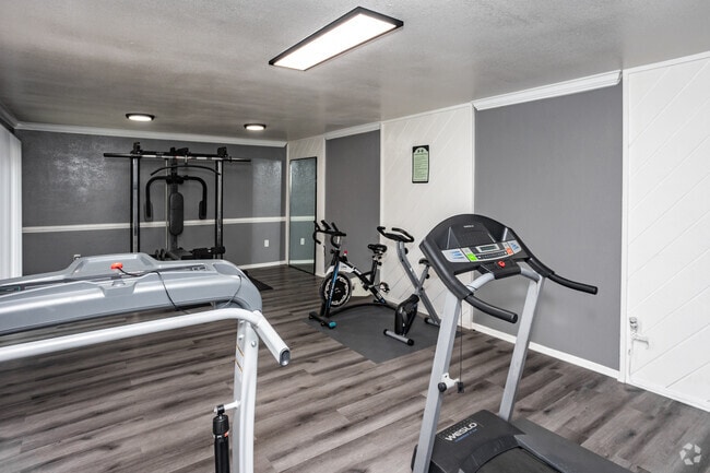 Fitness Center - Robin Meadows of Garden Grove