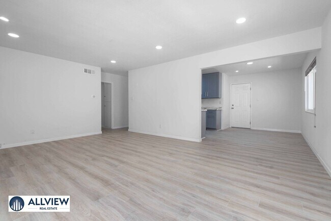 Foto del edificio - 13662 Riata St