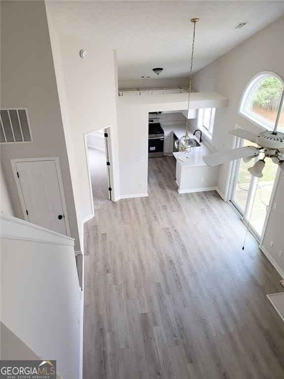 Building Photo - 13447 Aventide Ln