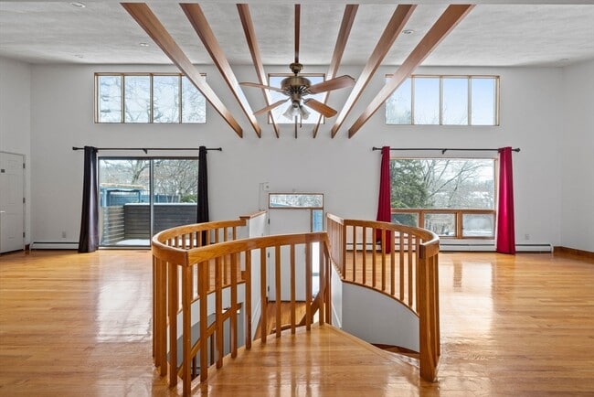 Foto del edificio - 330 Cambridge St