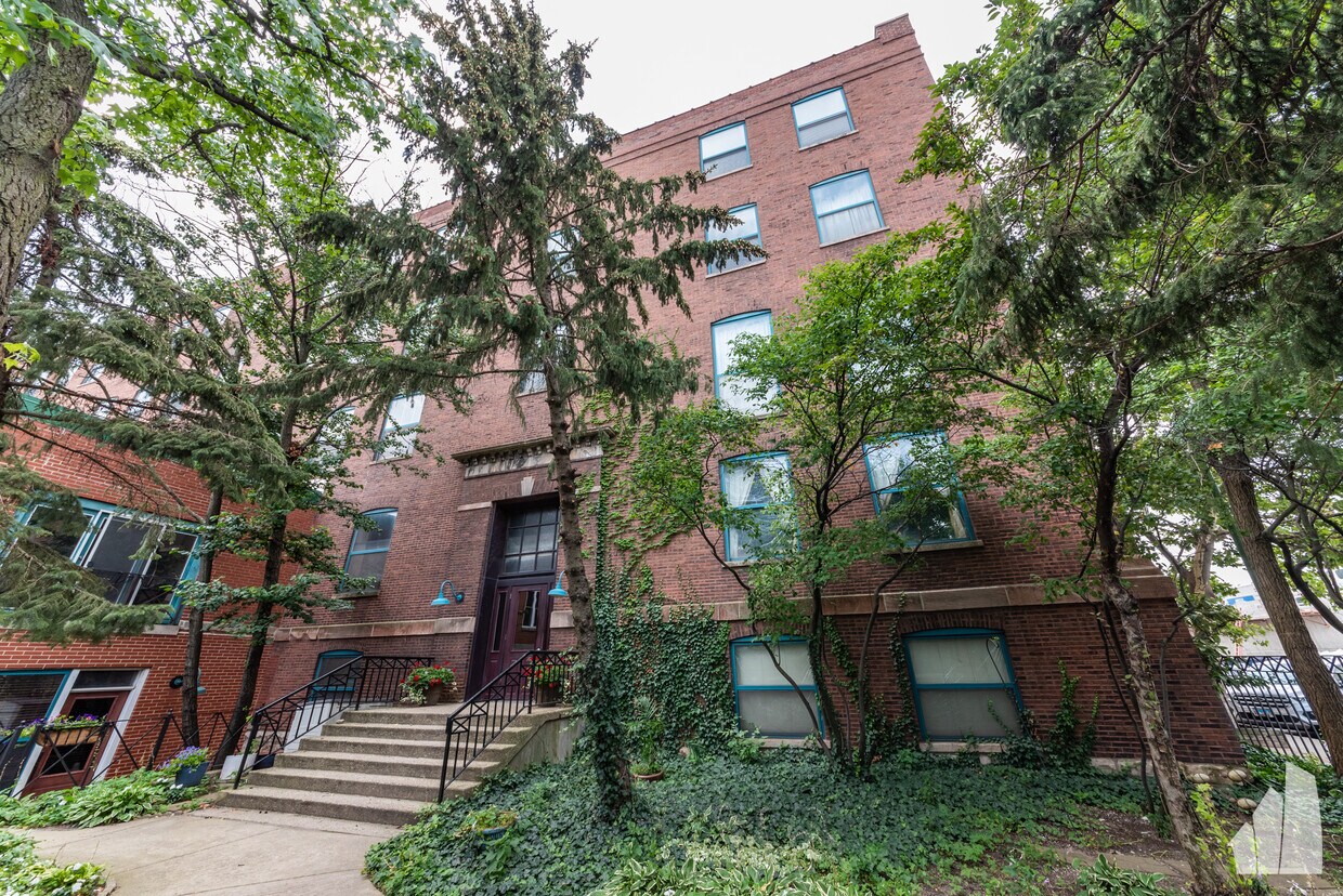 Foto principal - 4745 N Ravenswood Ave