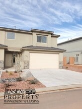 Building Photo - 287 W Augusta Dr