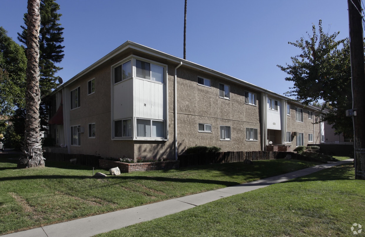 Primary Photo - Vineland Apartments