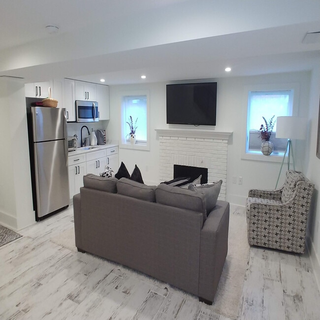 Foto del edificio - 1304 Allison St NE