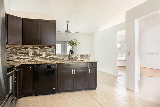 Building Photo - 2901 Corrigan Dr