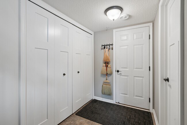 Foto del edificio - 8957 SW Village Loop