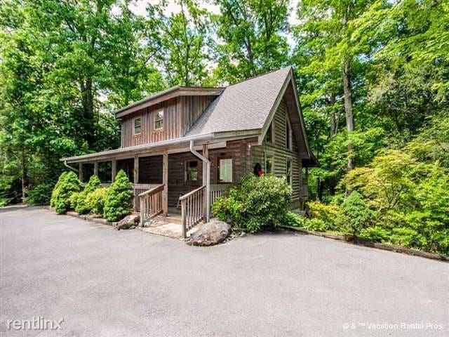 Building Photo - 2154 Bause Watson Ln