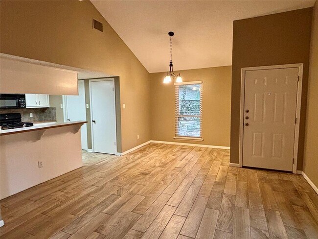 Foto del edificio - 314 Tamara Dr