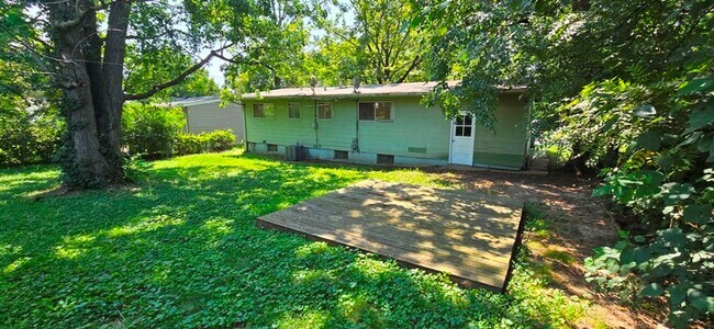 Building Photo - Recently Remodeled House for Rent in Dellwood