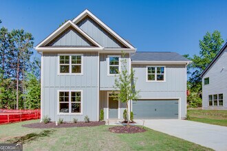 Building Photo - 3352 Landings S Dr SW