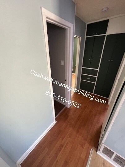 Building Photo - 4919 S Parker St