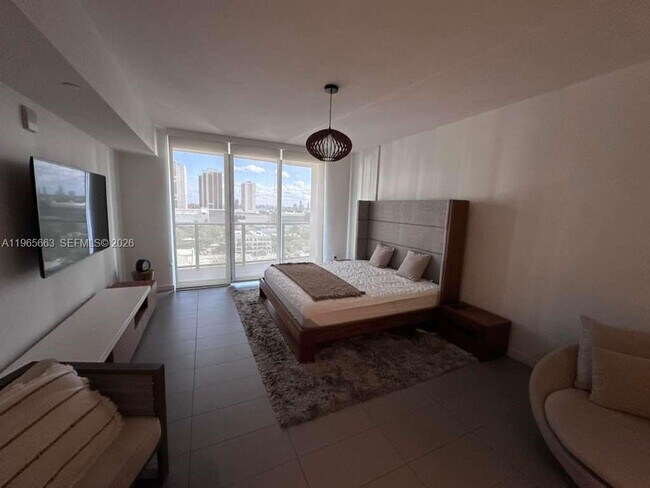 Foto del edificio - 1600 NE 1st Ave