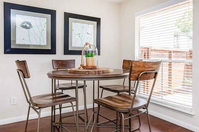 Building Photo - 707 El Dorado Boulevard Unit 801