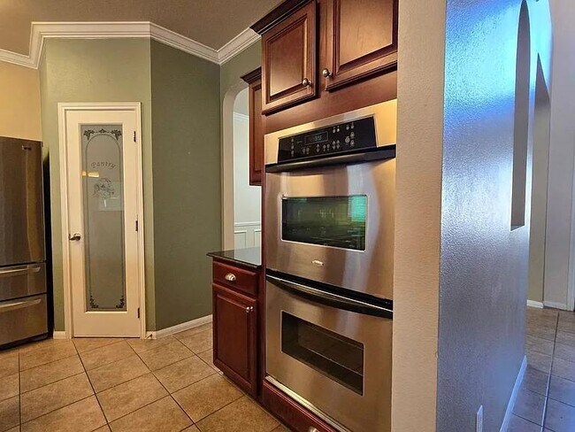 Foto del edificio - 615 Pumpkin Dr