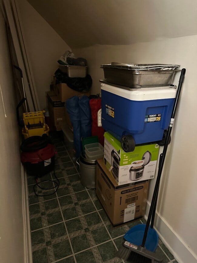 Closet - 1731 S 60th St