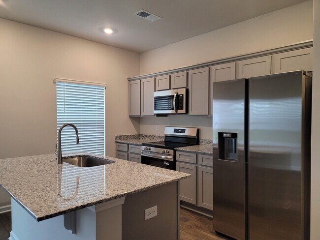 Foto del edificio - 2380 Bellflower St