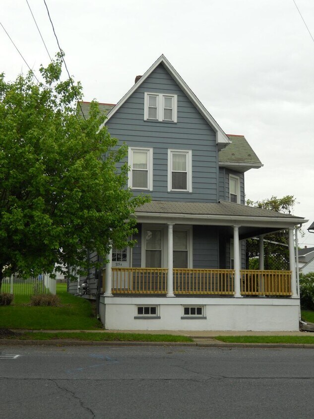 335 S Broad Street Apartment for Rent in Nazareth, PA