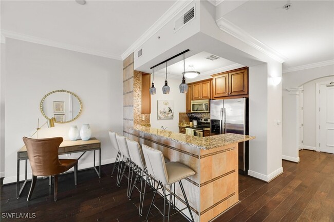 Building Photo - 23161 Fashion Dr