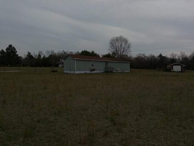 Foto del edificio - 480 Oak Ridge Club Rd