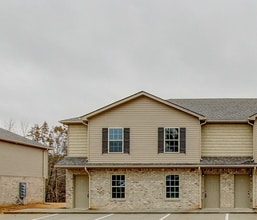Building Photo - 246 Fairview Ln