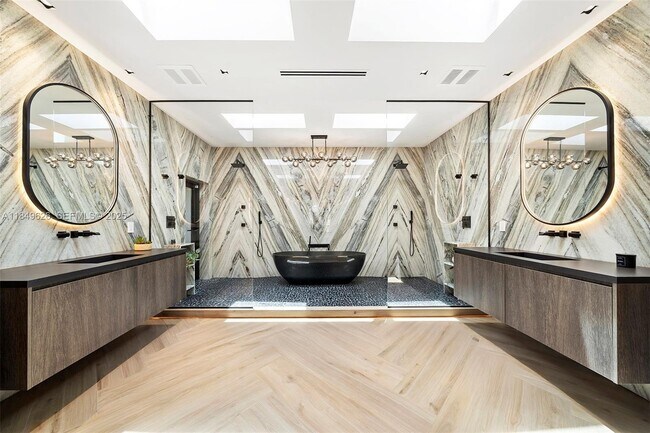 Foto del edificio - 632 Intracoastal Dr