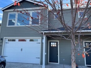 Building Photo - 1691 S Columbus Ave