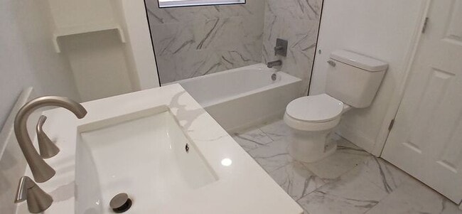 Building Photo - Updated Fort Worth Gem — Over 2,000 Sq Ft, Fireplace & Two Living Spaces