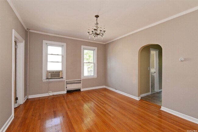 Building Photo - 189 Forest Ave