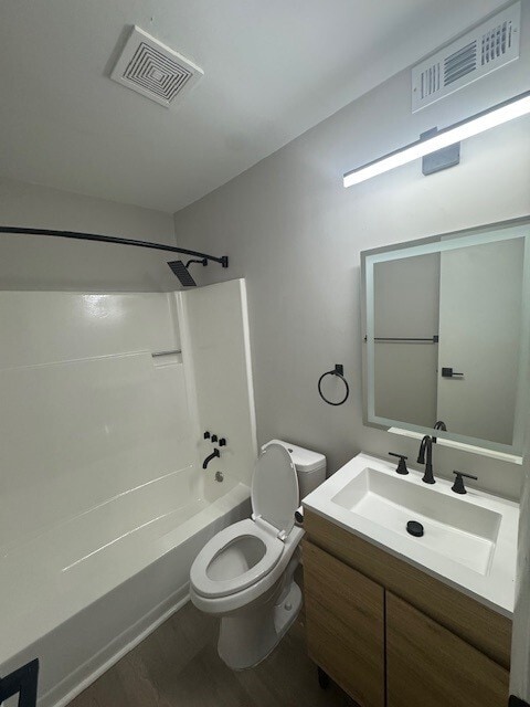Building Photo - Deerfield Apartments