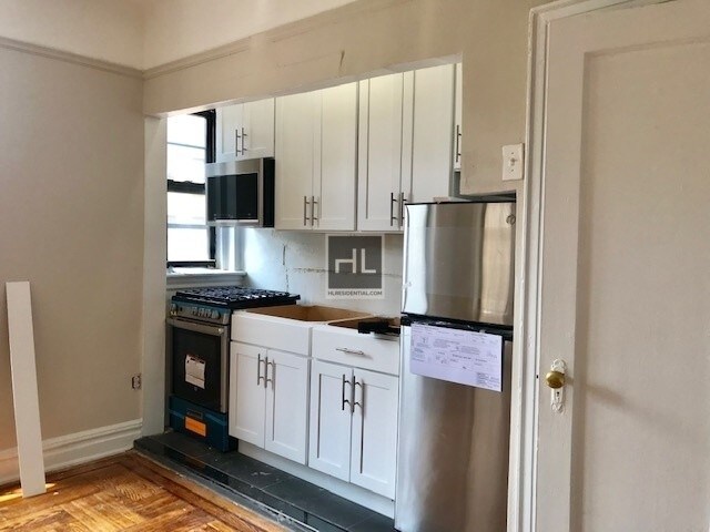 Foto del edificio - 44 STREET/SUNNYSIDE