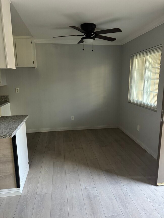 Foto del edificio - 10109 Buford Ave