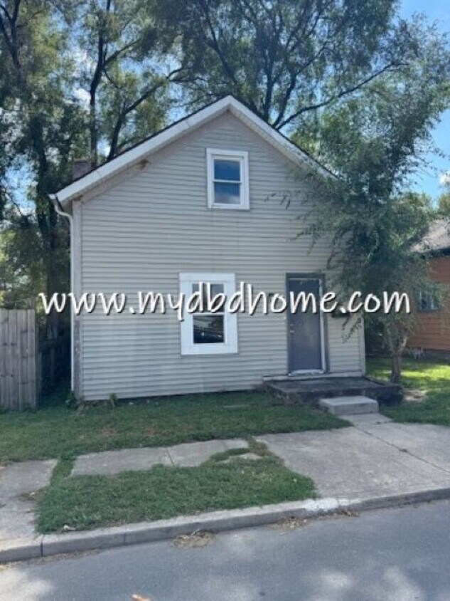 Foto principal - 1019 Pape Ave