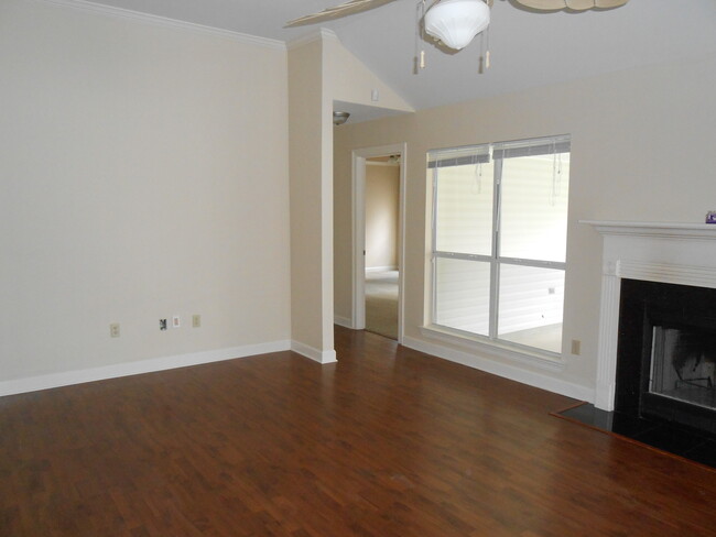 Living Room - 104 Amanda Dr.