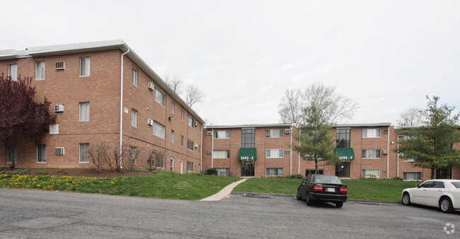 Building Photo - Symphony Homes at Purdue