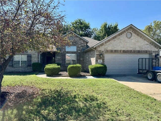 Building Photo - 4989 W Homespun Dr