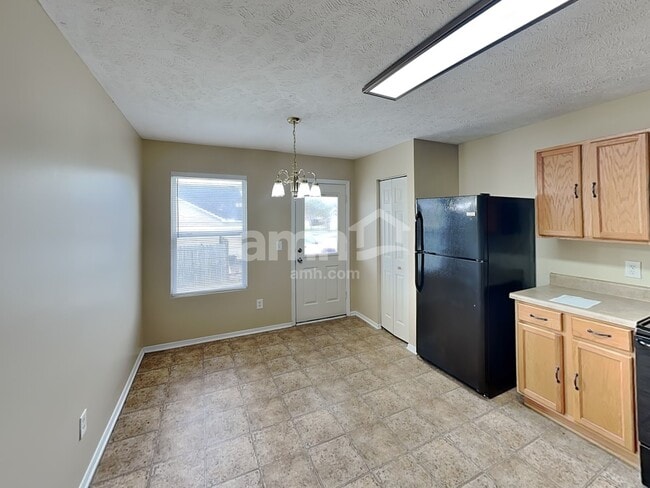 Foto del edificio - 5000 Hancock Cir