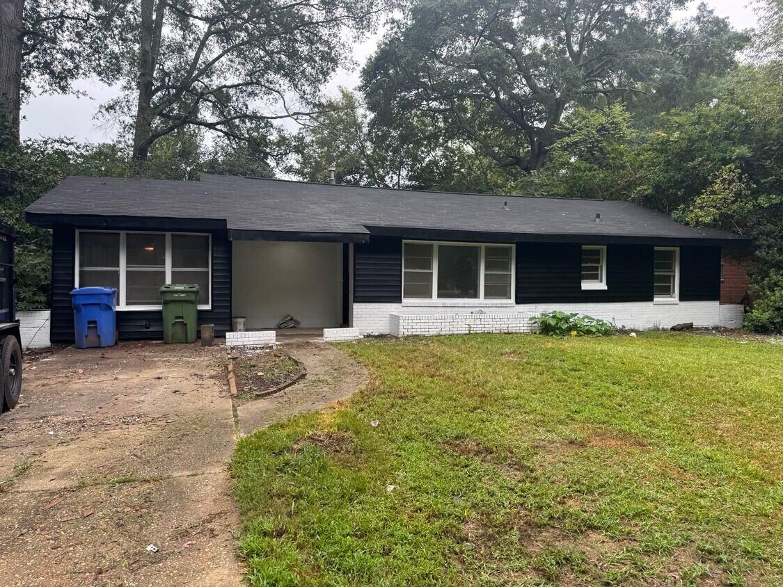 Foto principal - 3034 Grenada Dr