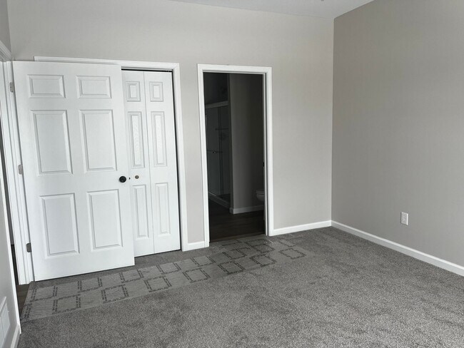 Foto del edificio - Newly built three-Bedroom Ranch Home in Wa...