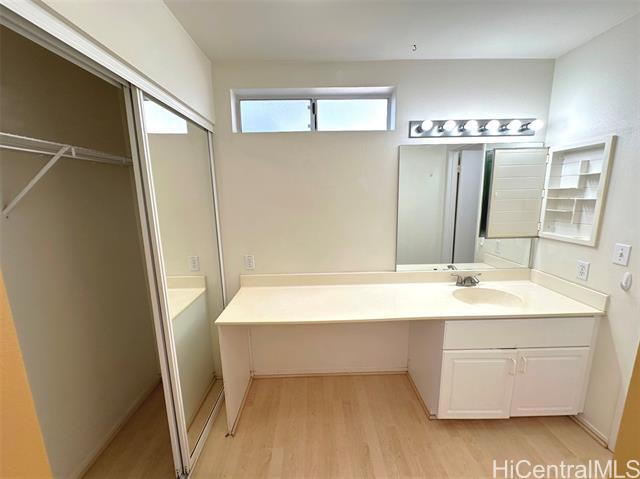 Building Photo - 91-215-215 Hoonua Pl