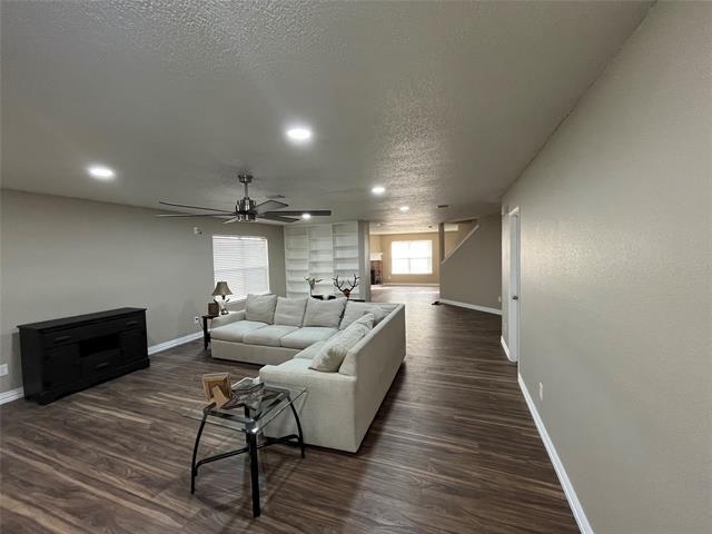 Foto del edificio - 6205 Winnebago Ct