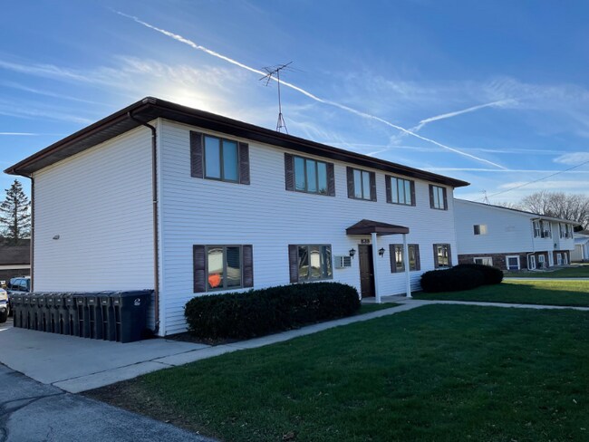 Building Photo - 839 Illinois Ave