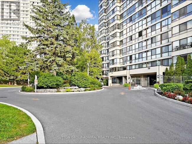 Photo du bâtiment - 131 Torresdale Ave