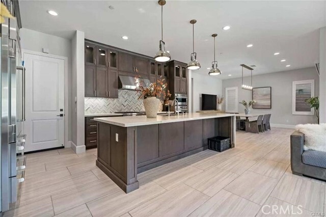 Building Photo - 52 Pedigree