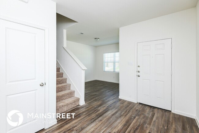 Building Photo - 521 Canoe Way
