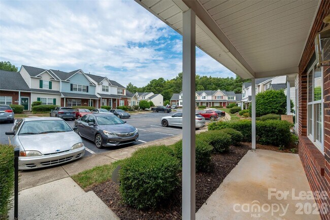 Foto del edificio - 1841 Birch Heights Ct