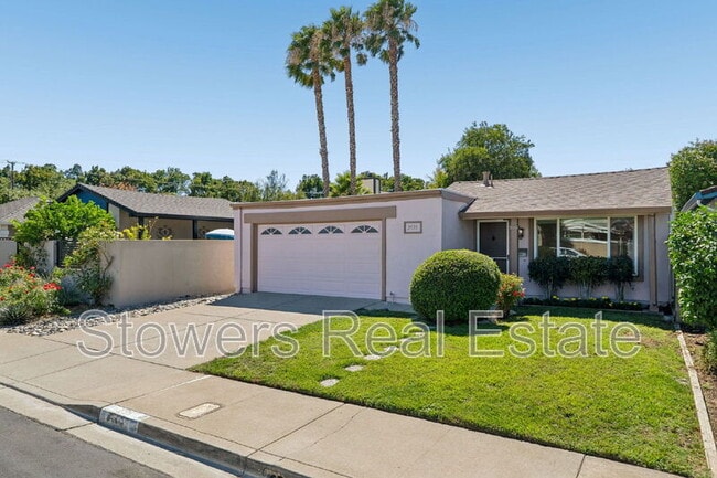 Photo - 2535 Heatherlark Cir House