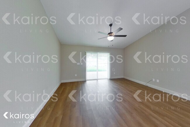 Foto del edificio - 14310 SW 28th Ave.