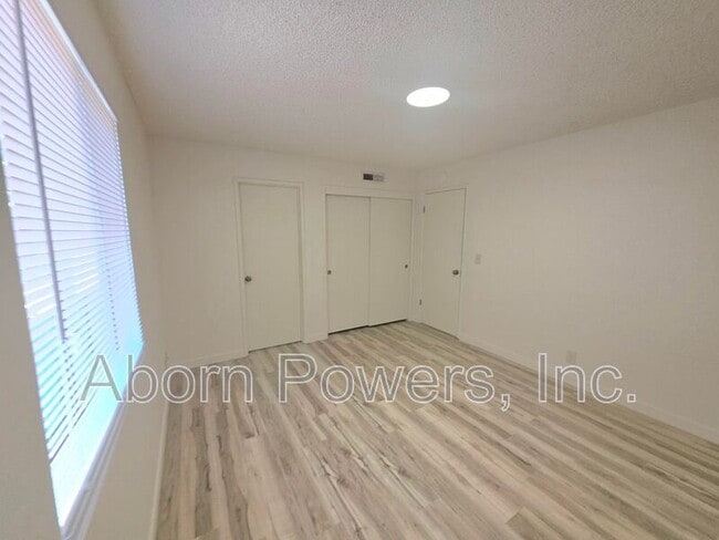 Building Photo - 1140 Melton Dr